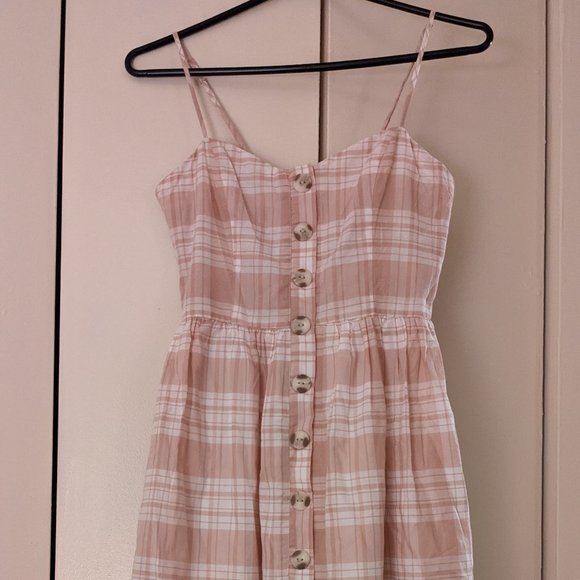 Blush Pink Dress - Picture 3 of 7